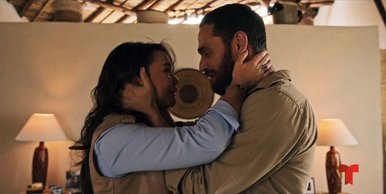 SARA Y FRANCO TIENEN UN REENCUENTRO EN PASIÓN DE GAVILANES 2 Foto: TELEMUNDO