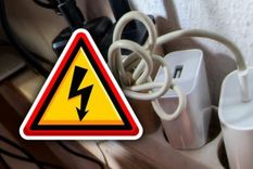 El cargador enchufado sin uso genera consumo fantasma: poca energía, pero suma en la factura.