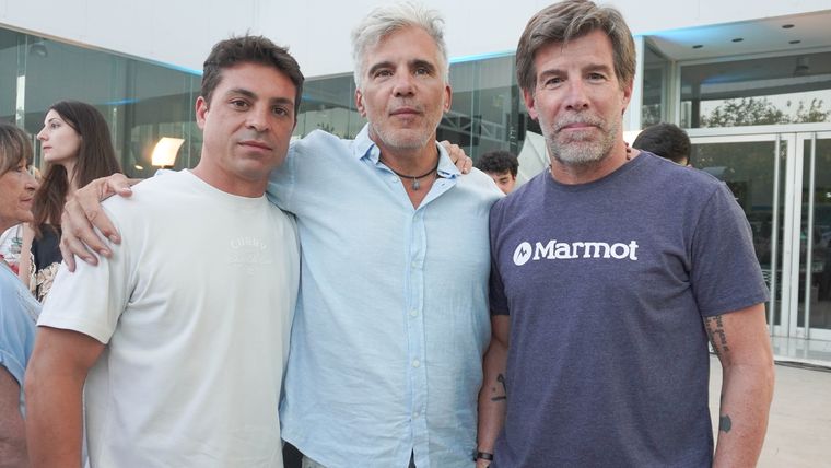 Marcelo Goldman, Rodrigo y Ramiro Gómez Tena -Gu Mendoza-. Marcelo Goldman, Rodrigo y Ramiro Gómez Tena -Gu Mendoza-.