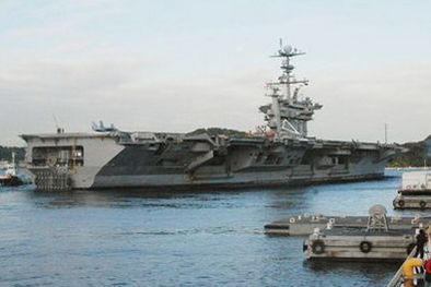 MDZol | Portaaviones desplegado en la zona de conflcito.