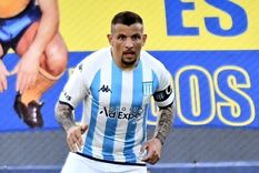 Emiliano Vecchio volvió a jugar luego de un año. Foto: @RacingClub Emiliano Vecchio volvió a jugar luego de un año. Foto: @RacingClub