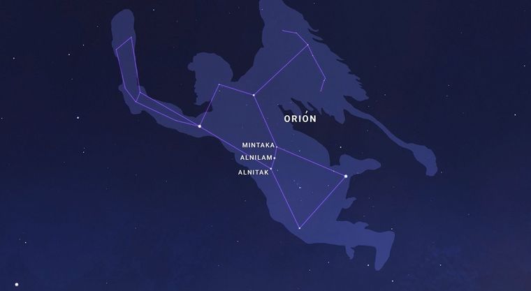 La figura del cazador, Orión, da nombre a la constelación. Se distinguen las estrellas que componen el cinturón, Mintaka, Alnilam y Alnitak, también conocidas como las Tres Marías. La figura del cazador, Orión, da nombre a la constelación. Se distinguen las estrellas que componen el cinturón, Mintaka, Alnilam y Alnitak, también conocidas como las Tres Marías.