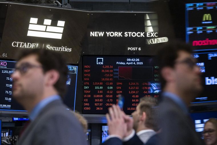 Las acciones argentinas iniciaron la jornada con subas de hasta el 8% en Wall Street Foto: EFE