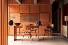 Después de las fiestas de fin de año en las viviendas donde hubo celebraciones en familia y con muchas personas  hay que normalizar” y recuperar la apariencia del orden en el hogar. Foto: L. Ercolani