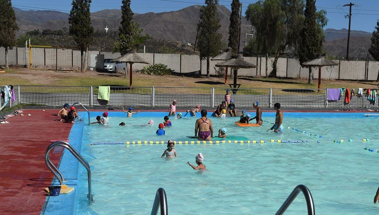 Las colonias de verano consolidan su valor en la vida de los chicos. Foto: ALF PONCE MERCADO / MDZ