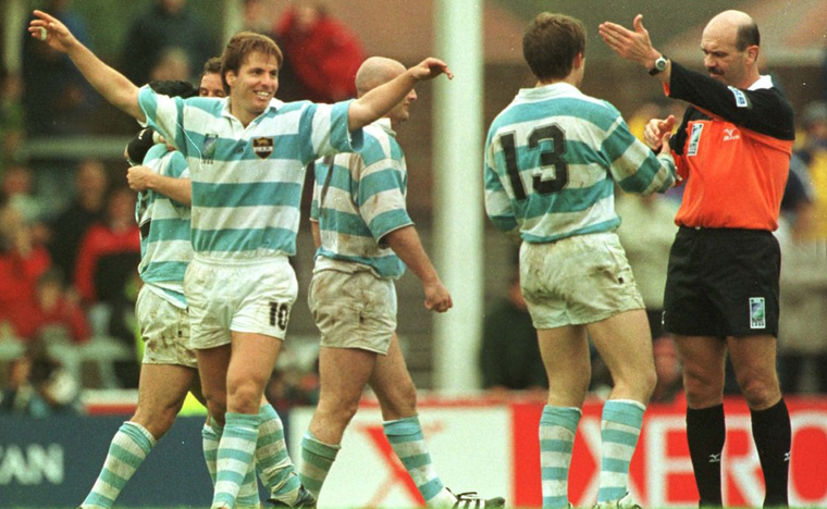 El rostro de Gonzalo Quesada lo dice todo, tras una remontada histórica para el rugby argentino en 1999. Foto: Gentileza