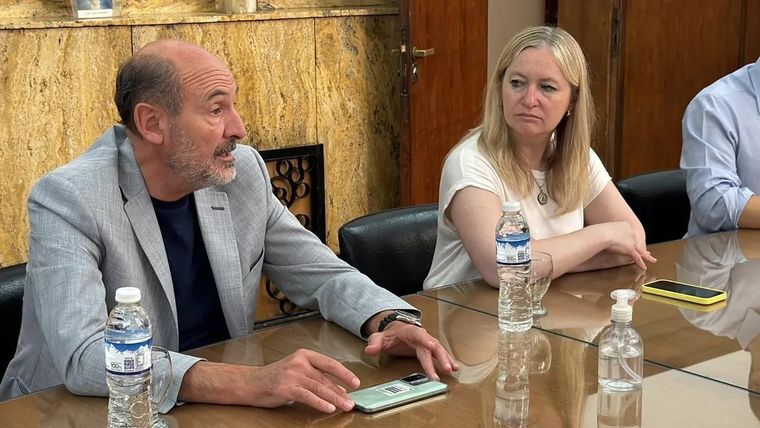 Rodolfo Vargas Arizu y la vicegobernadora Hebe Casado. Foto: Prensa Mendoza