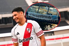 Los hincha de Racing aún no superan la salida de Maxi Salas. Los hincha de Racing aún no superan la salida de Maxi Salas.