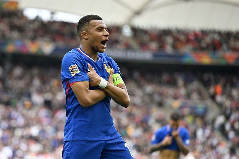 Kylian Mbappé lanzó una cruda confesión personal sobre la final perdida contra Argentina.