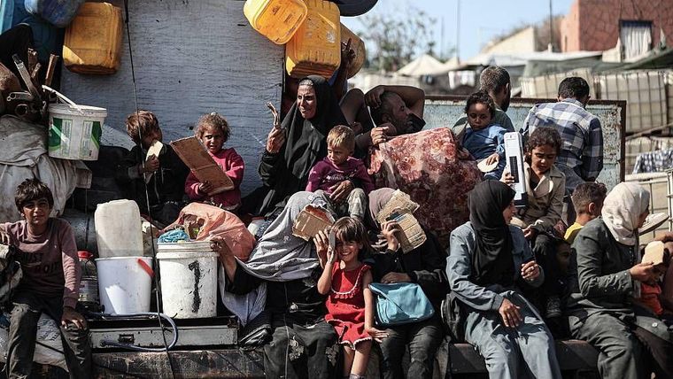 &quot;Es inhumano esperar que medio millón de niños golpeados y traumatizados tras más de 700 días de conflicto implacable huyan de un infierno para acabar en otro&quot;, dijo Tess Ingram, vocera de UNICEF, sobre los bombardeos en la Ciudad de Gaza.