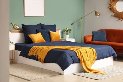 MDZol | habitación verde azul naranja