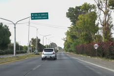 Hasta enero, en el Acceso Norte (Ruta 40) se aplicaban fotomultas para quienes superaran la velocidad permitida para circular. Foto: Santiago Tagua/MDZ