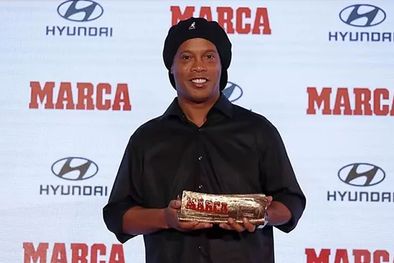 MDZol | RONALDINHO.jpg