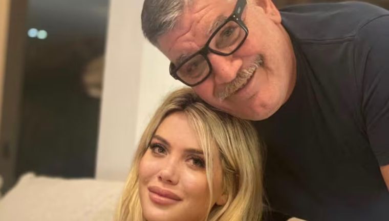 La relación con su exsuegro parece estar muy bien. Foto: Redes sociales.