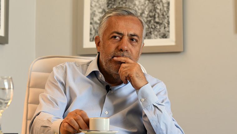 El Gobernador Alfredo Cornejo dio un panorama de los resultados electorales. Foto: ALF PONCE MERCADO / MDZ