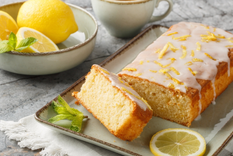 Receta clásica de bizcocho de limón con glaseado Foto: Shutterstock