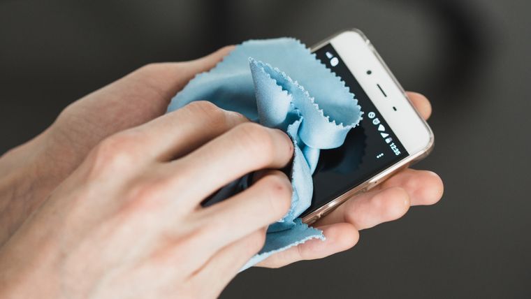 La desifencción del celular y la PC se han vuelto medidas muy importantes para evitar la propagación del coronavirus