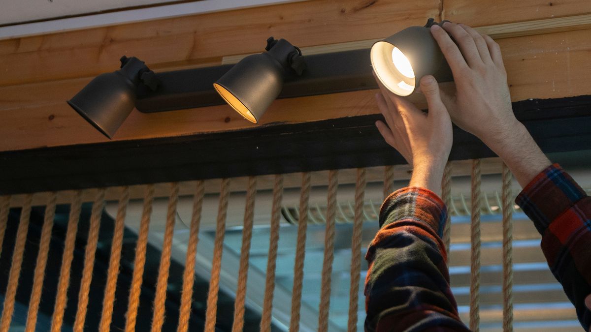 Cuánto más pagarán los mendocinos con este nuevo aumento de la luz