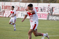 Ezequiel Cérica, el goleador de enorme trayectoria de Huracán Las Heras. Foto: Prensa HLH