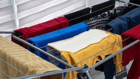 Trucos para colgar la ropa. Trucos para colgar la ropa.