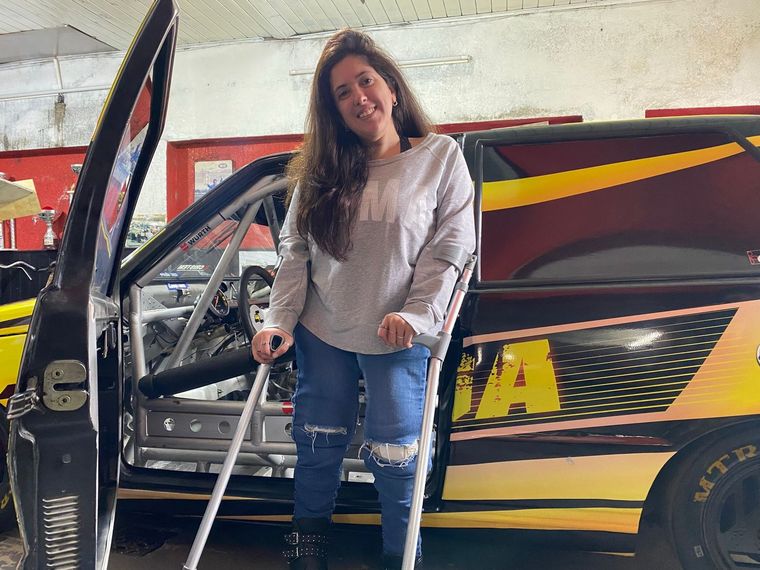 Belén Ameijenda precisa adaptar su automóvil para poder competir el próximo año.