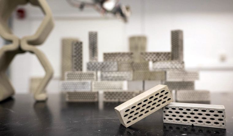 La arquitectura resiste la propagación de grietas y endurece el material. Foto: DPA