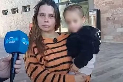 Verónica Acosta se gastó el dinero que recibió por error en su cuenta de Mercado Pago por parte del gobierno de San Luis y quedó eximida de pagar una fianza. Verónica Acosta se gastó el dinero que recibió por error en su cuenta de Mercado Pago por parte del gobierno de San Luis y quedó eximida de pagar una fianza.