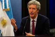 El presidente del Banco Central, Santiago Bausili, sufrió un revés judicial en una causa que lo investiga por presunta corrupción financiera. Foto: Télam