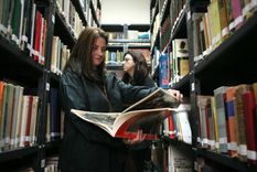 fuerte inversion en libros para la biblioteca san martin