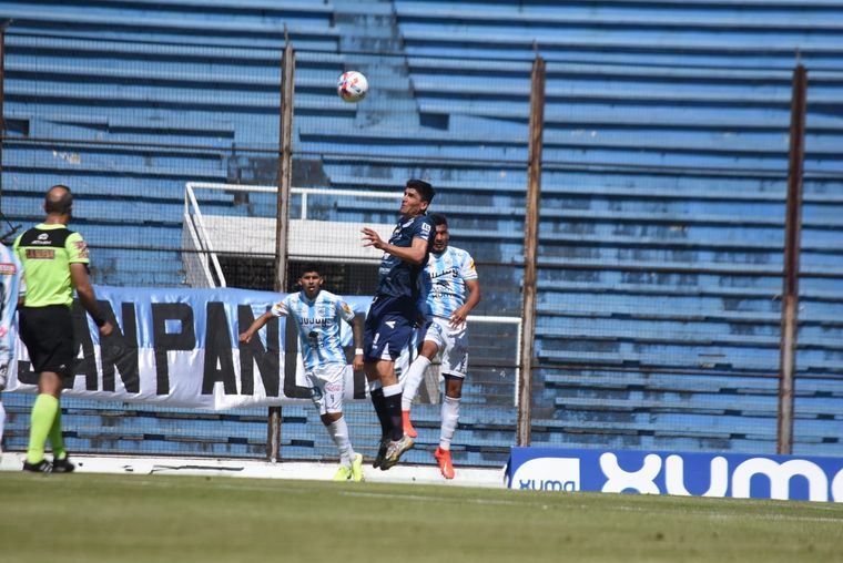 La Lepra visita al Lobo jujeño Foto: gentileza Prensa CSIR