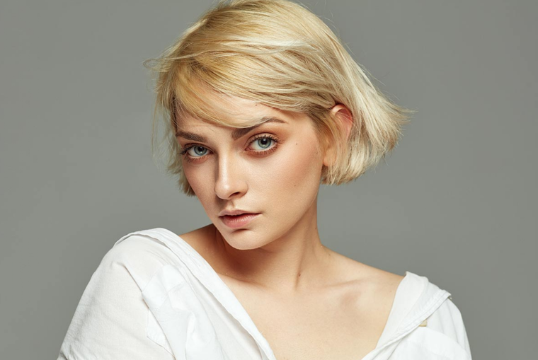 Se acerca la Navidad y llueven las opciones para deslumbrar con tu cabello. Foto: Glaminati