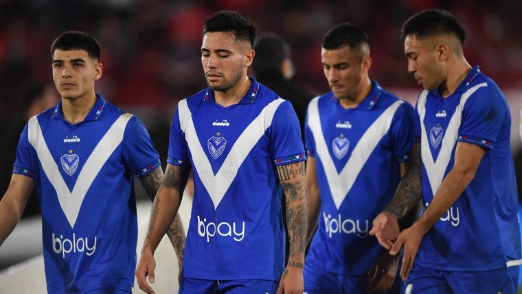 Algunos futbolistas de Vélez fueron agredidos. Foto: Télam