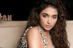 hallan muerta a famosa actriz de bollywood hallan muerta a famosa actriz de bollywood