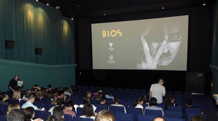 Los cines vuelven a sufrir las restricciones por el aumento de casos Foto: Pachy Reynoso / MDZ