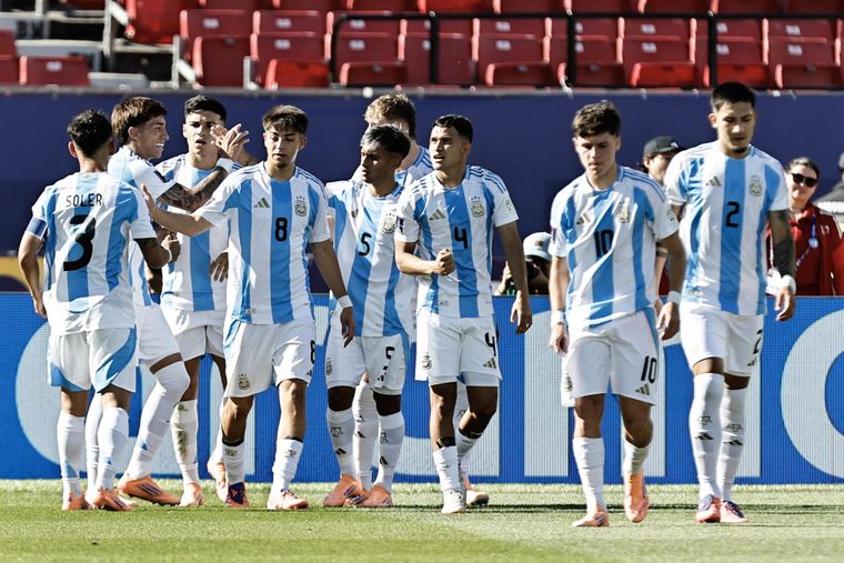 Argentina clasificó a los cuartos de un Mundial Sub 20 después de 14 años.