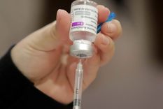 arribaron mas de 540 mil dosis de astrazeneca y argentina supero los 68 millones de vacunas