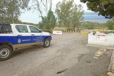 Un móvil de fiscalización ambiental recorrió la zona de Sierra Pintada.