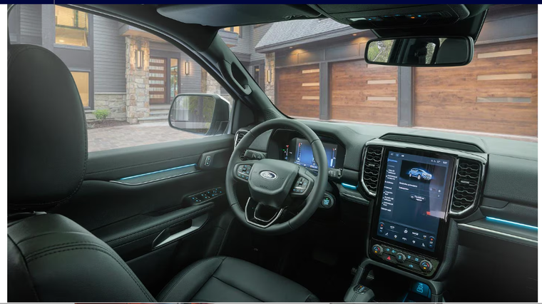 Uno de los apartados donde la Ford Everest se destaca es en seguridad. Viene de serie con seis airbags y el paquete de ayudas a la conducción denominado Ford CoPilot 360.