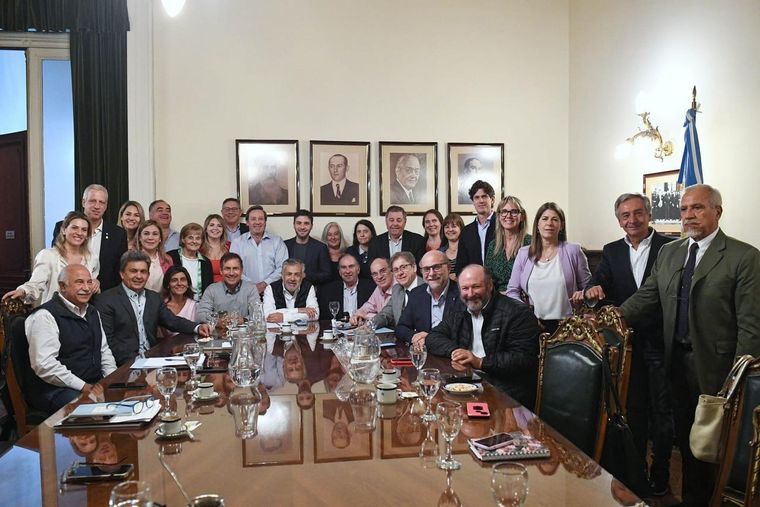 El interbloque de senadores de JXC más proclive a la postura neutral Foto: Prensa JxC