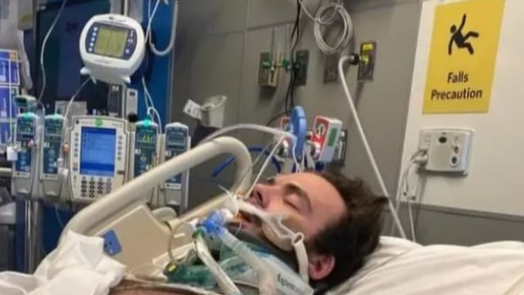 Nicholas Bostic se recupera en el hospital. Foto: Marca.