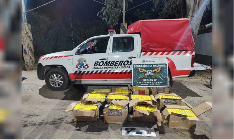 El vehículo de los bomberos y la droga Foto: NA