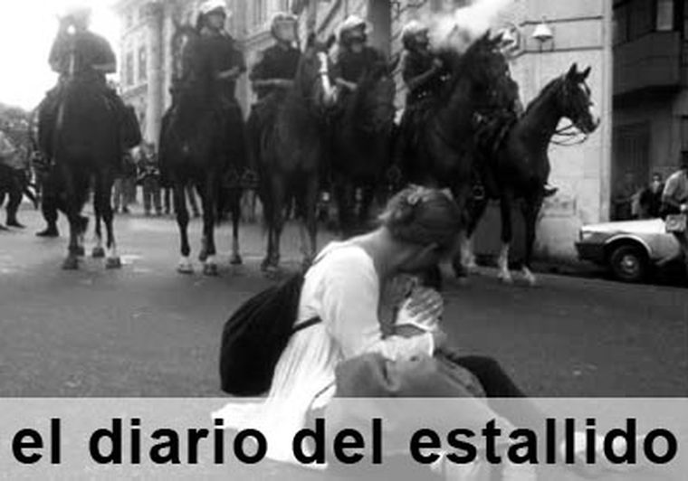 El Átomo fue el primer objetivo de los saqueadores.