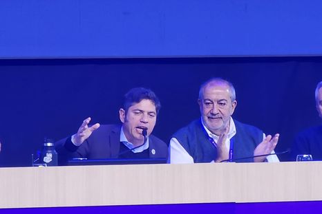 Axel Kicillof junto a Héctor Daer en Córdoba. Axel Kicillof junto a Héctor Daer en Córdoba.