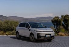 Leapmotor B10 Hybrid EV