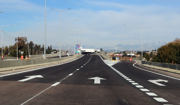 La ruta 82 cambió para siempre la fisonomía de Luján de Cuyo.&nbsp;