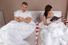 Divorcio del sueño: la tendencia de dormir en camas separadas (Shutterstock).
