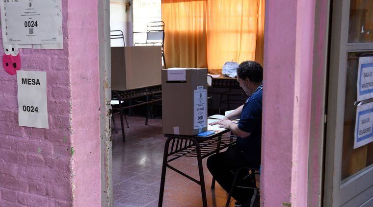 Una encuesta adelanta el resultado de la elección presidencial 2023. Foto: ALF PONCE MERCADO / MDZ