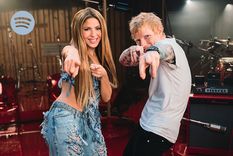 Shakira trabaja junto a Ed Sheeran y Beéle.