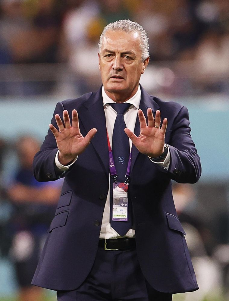 Gustavo Alfaro El técnico de Ecuador puso en duda seguir dirigiendo. Foto: EFE