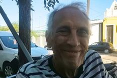 El Flaco, con una sonrisa, disfrutando su Ramallo natal. Foto: Captura Video El Flaco, con una sonrisa, disfrutando su Ramallo natal. Foto: Captura Video